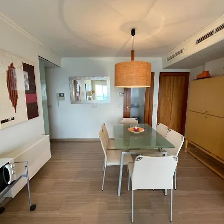 Clp - Front, Pool View And Parking *